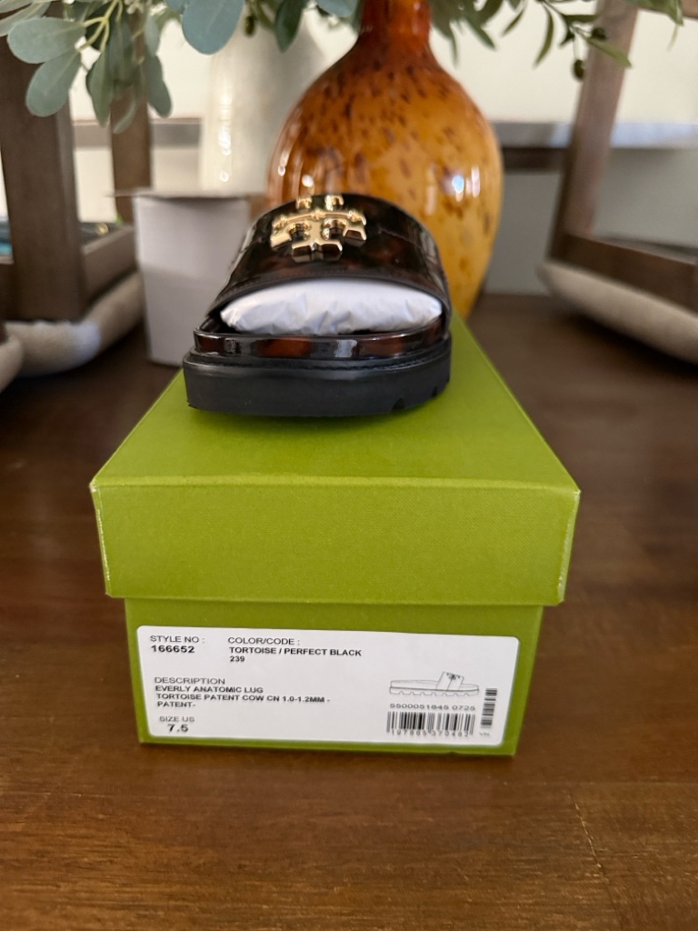 Tory Burch Black Women Tortoise Patent Slide Loafer With Gold Logo